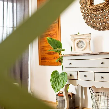 La Strachec Apartment *