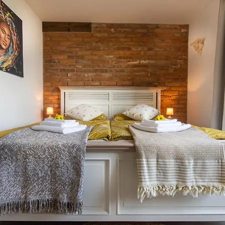 Apartment La Strachec *